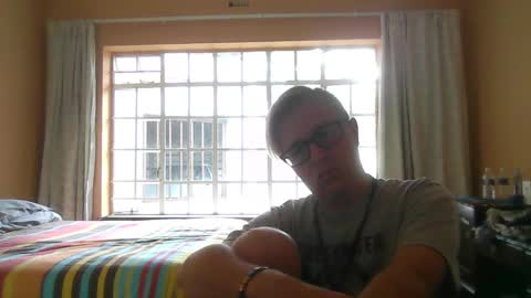 Snapshot of bisexualboy05 chatting on January 1, 1:59 pm Bisexual boy online show from January 1, 1:59 pm