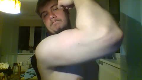 bjguyhugecock online show from March 22, 12:26 am