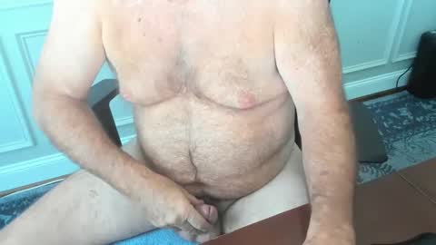 Snapshot of bkdad chatting on September 20, 3:01 pm bkdad online show from September 20, 3:01 pm