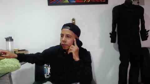 black_hot26 online show from December 22, 2:03 pm