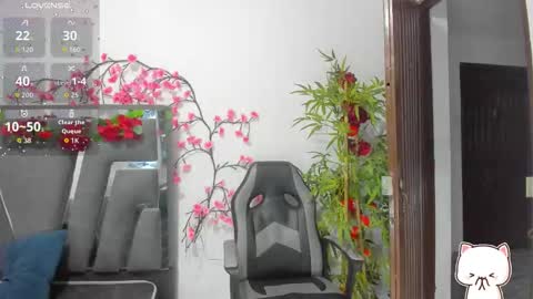 Snapshot of black_rose02 chatting on October 23, 11:35 am B L A C K R O S E online show from October 23, 11:35 am