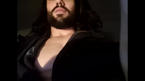 Whatevr1111 online show from January 5, 9:29 pm