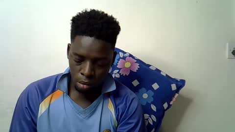 Snapshot of blesse_mixed chatting on October 23, 12:08 pm Black  brown online show from October 23, 12:08 pm