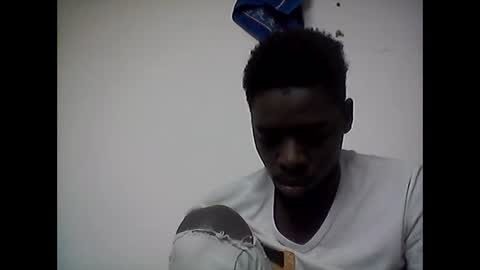 Snapshot of blesse_mixed chatting on September 10, 6:01 am Black  brown online show from September 10, 6:01 am