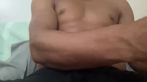 blingsexxx420 online show from May 1, 5:15 pm