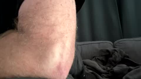 Snapshot of bllyidol chatting on December 18, 8:20 am BlIdoL online show from December 18, 8:20 am