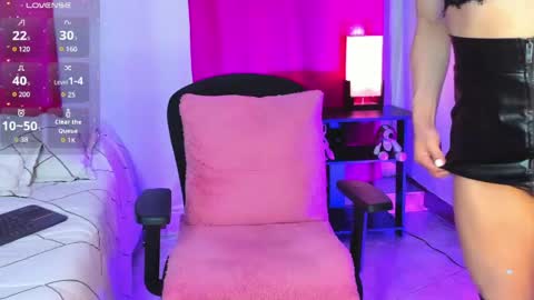 Daniel Adamou online show from May 22, 10:04 pm