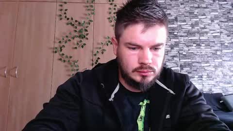blueeyeboy0 online show from June 1, 8:03 am