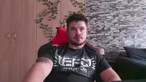 blueeyeboy0 online show from September 15, 11:22 am