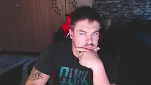 blueeyeboy0 online show from September 16, 1:45 pm