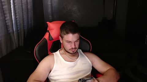 blueeyeboy0 online show from December 11, 5:55 am