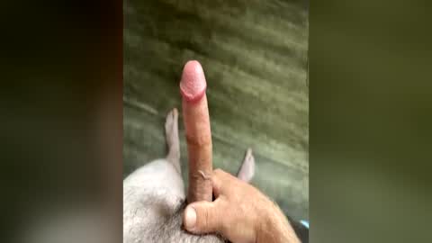 blueeyedwhitedragon48 online show from June 15, 6:33 pm