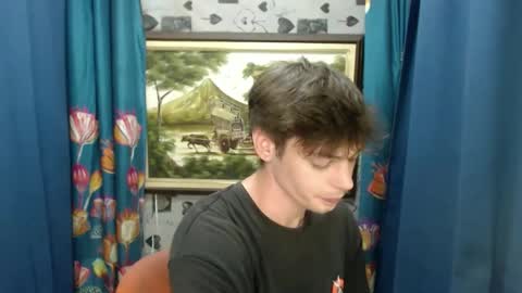 blueeyedboyisasia online show from May 1, 3:10 am