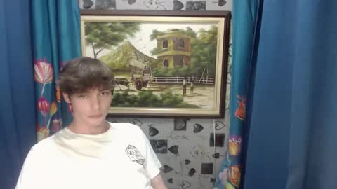 blueeyedboyisasia online show from June 1, 4:35 am