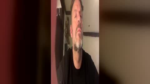 Blueyloey online show from July 4, 3:42 am