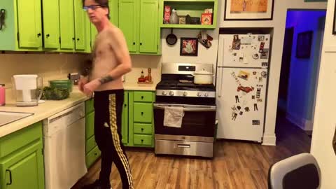 ZuperZexyZounds online show from April 17, 1:52 am