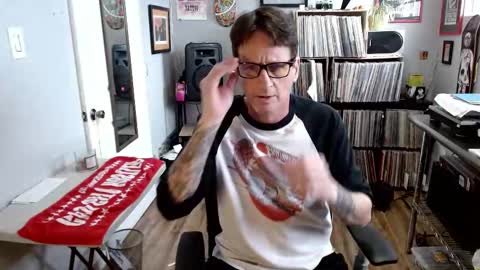 Snapshot of bnczuperzexy chatting on March 7, 7:16 pm ZuperZexyZounds online show from March 7, 7:16 pm