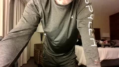 Snapshot of bobjones5003 chatting on February 28, 5:26 am bobjones5003 online show from February 28, 5:26 am