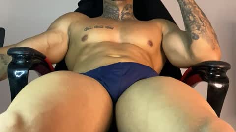 bodymenbr online show from March 23, 10:59 pm