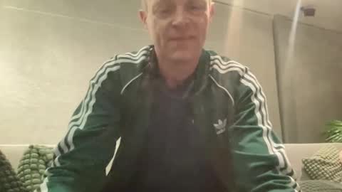 Snapshot of boegieboy76 chatting on February 16, 10:21 pm ask me online show from February 16, 10:21 pm