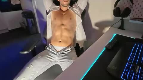 boiteasex online show from September 13, 3:35 pm