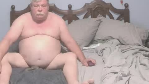 boner1961 online show from April 14, 8:47 am