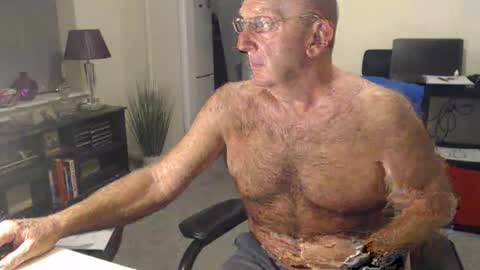 Snapshot of boppy21 chatting on September 21, 7:03 pm Boppy21 online show from September 21, 7:03 pm