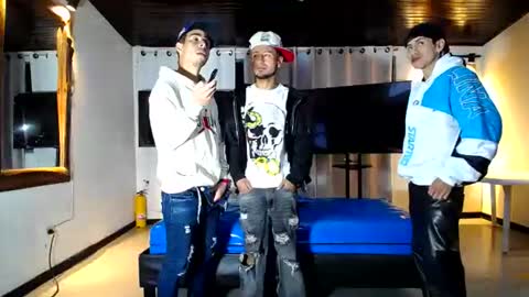 boranget online show from July 15, 11:06 am