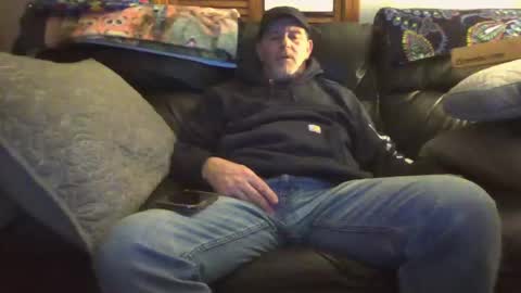 Snapshot of bostonguy1969 chatting on January 14, 9:41 pm bostonguy1969 online show from January 14, 9:41 pm