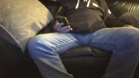 Snapshot of bostonguy1969 chatting on December 19, 7:07 pm bostonguy1969 online show from December 19, 7:07 pm