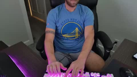 bostonmarine31 online show from March 5, 8:12 pm