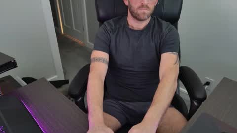 bostonmarine31 online show from March 3, 7:01 pm