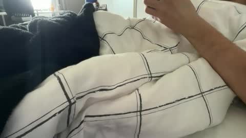 Snapshot of boy2025nl chatting on October 31, 1:25 pm BoyNL online show from October 31, 1:25 pm