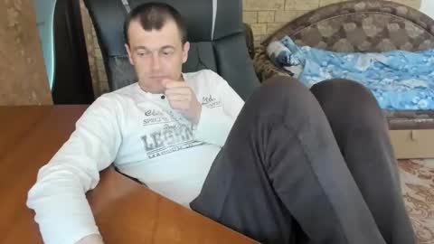 BoyApollon online show from April 7, 6:13 am