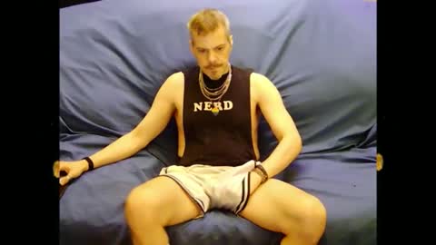 Slutty Stud online show from December 19, 10:39 pm