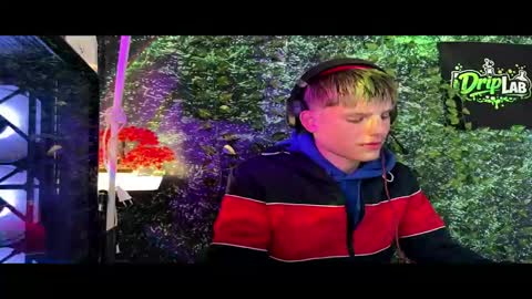 boyblondhetero online show from March 1, 1:44 pm