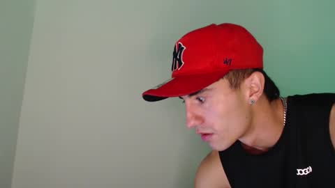 Felipe  online show from December 23, 1:03 am