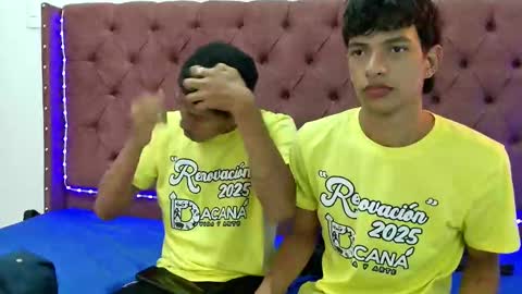 ALEX - TAYLER  -MIKE online show from January 31, 1:45 pm