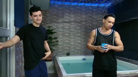 Angelo Mark Fernando Taylor online show from January 27, 11:32 am