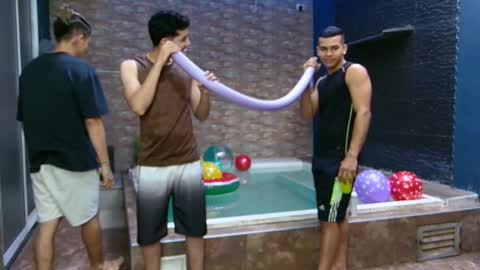 Angelo Mark Fernando Taylor online show from March 1, 11:28 am