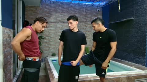 Angelo Mark Fernando Taylor online show from February 4, 11:49 am