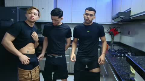 Angelo Mark Fernando Taylor online show from December 20, 11:43 am