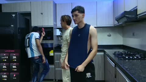 Angelo Mark Fernando Taylor online show from December 30, 11:37 am