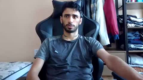 boyzinm2 online show from March 8, 12:42 pm