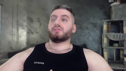 Snapshot of brad_pittfall chatting on December 31, 4:14 pm ask me online show from December 31, 4:14 pm