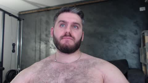 Snapshot of brad_pittfall chatting on January 14, 10:34 pm ask me online show from January 14, 10:34 pm