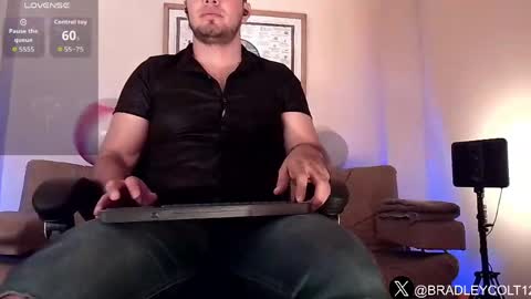 Bradley Colton Independ Model online show from April 9, 2:45 pm