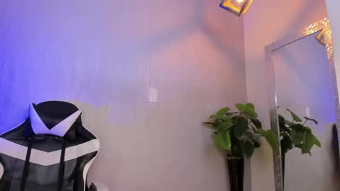 Brand  online show from March 19, 12:52 pm