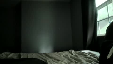 brandon255225 online show from July 3, 9:28 pm