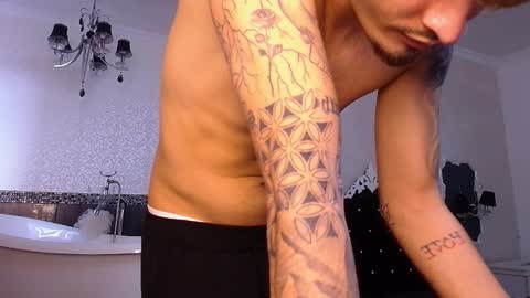 BrandonTateX online show from December 4, 12:01 pm